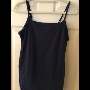 4 tanks 2 size 2 Torrid tanks, 2 18/20 Lane Bryant